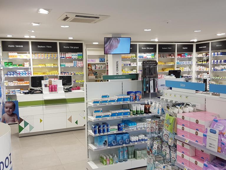 PHARMACIE D YVRE L EVEQUE