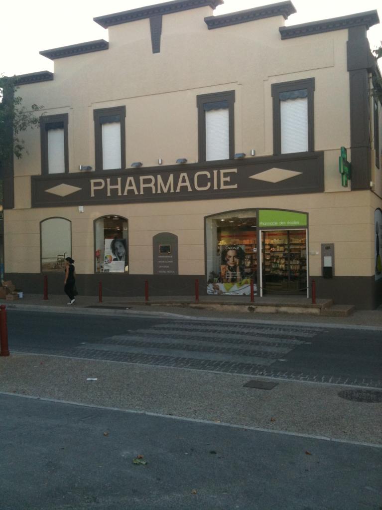 pharmacie DES ECOLES